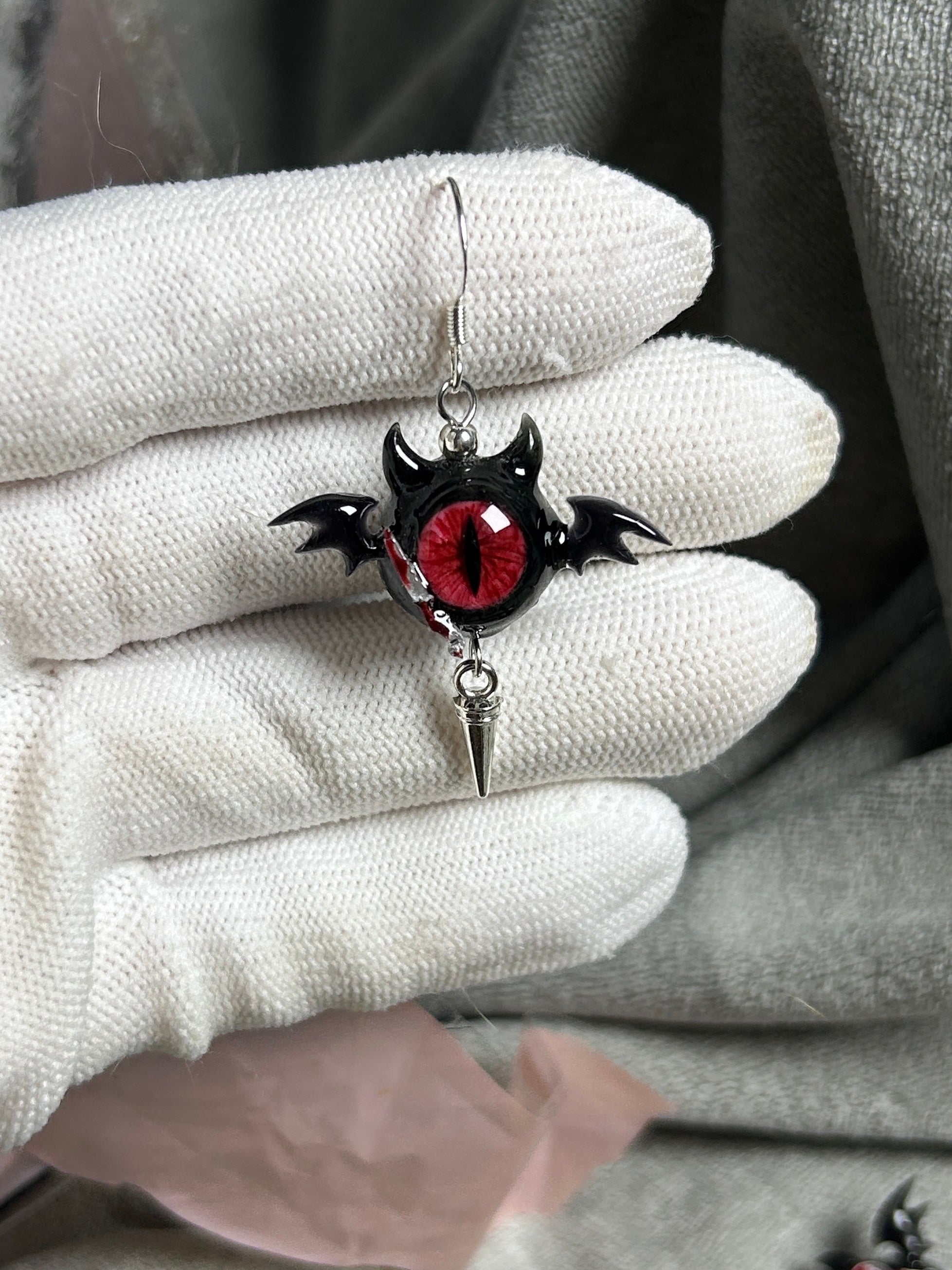 Cthulhu Eye - Dark Temptress: Succubus Earrings - Cthulhu Eye - Dark Temptress: Succubus Earrings - Glamour Gaze Succubus by CRUXJEWELRY