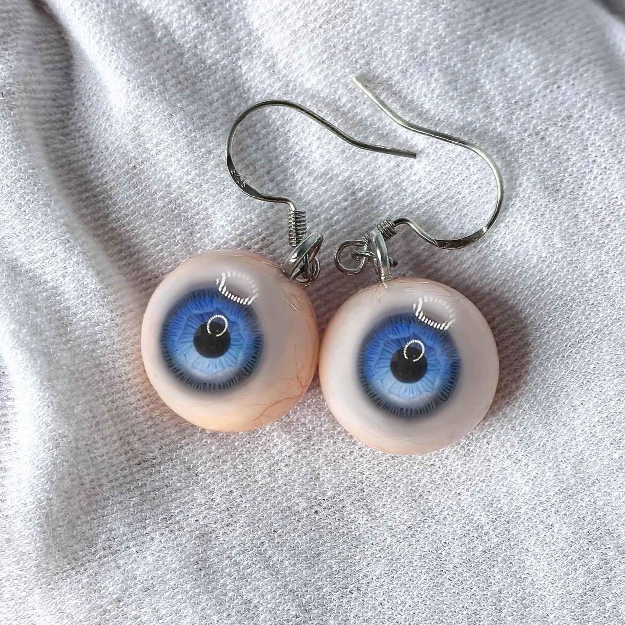 (Pair) Hyper-Realistic Eyeball Drop Earrings | S925 Sterling Silver | Spooky-Cute