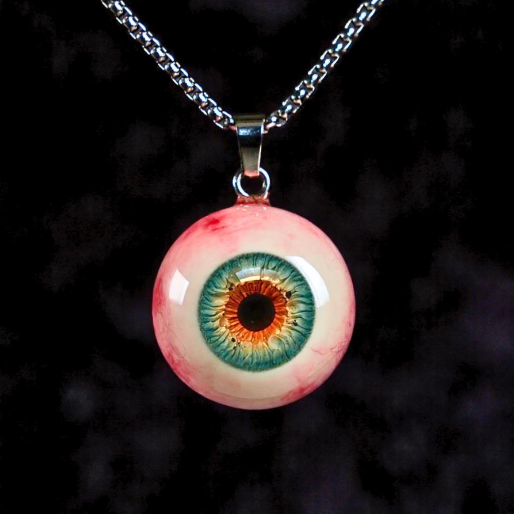 Cthulhu-Auge – Halskette mit blutiger Doppelpupille
