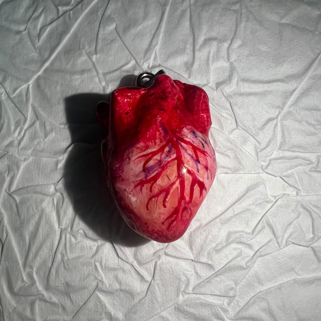 Cthulhu-Auge – Halskette mit blutiger Doppelpupille