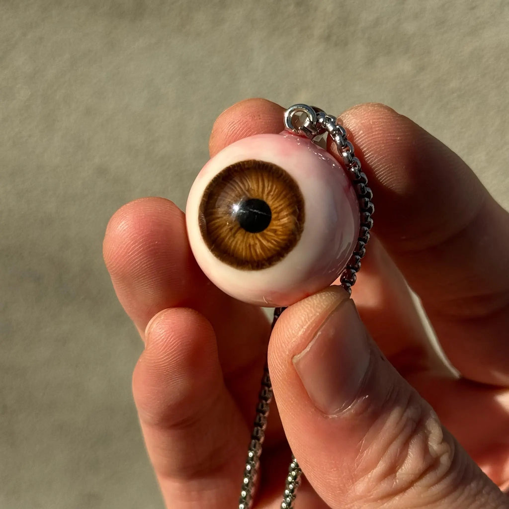 Œil de Cthulhu - Collier à double pupille sanglante