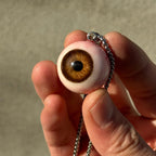 Œil de Cthulhu - Collier à double pupille sanglante