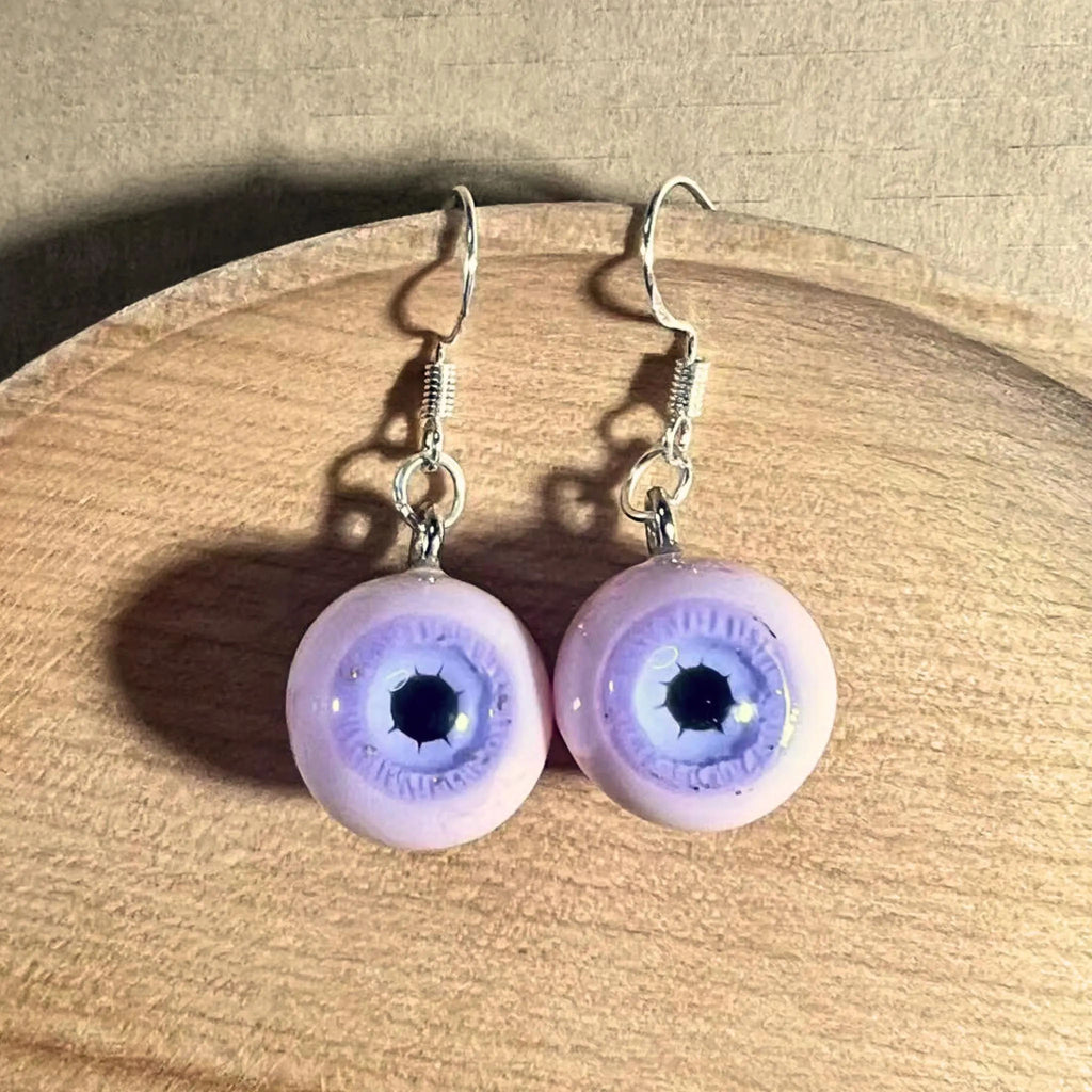 Cthulhu-Auge – Bloody Marys Pakt | Ohr-/Lippen-/Zungenpiercings 