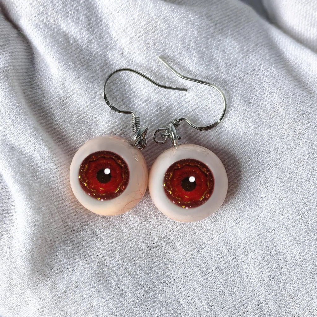 Cthulhu-Auge – Bloody Marys Pakt | Ohr-/Lippen-/Zungenpiercings 