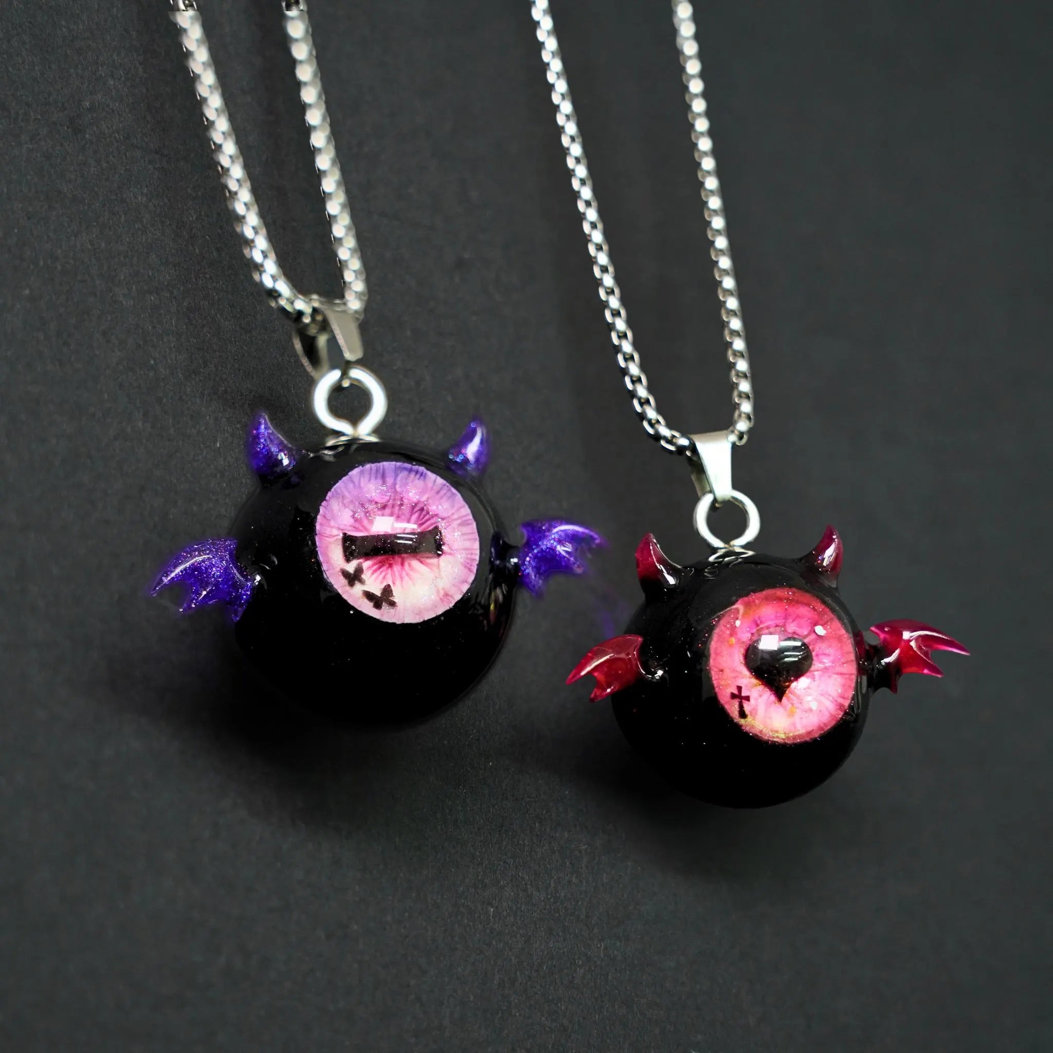 Œil de Cthulhu - Collier à double pupille sanglante