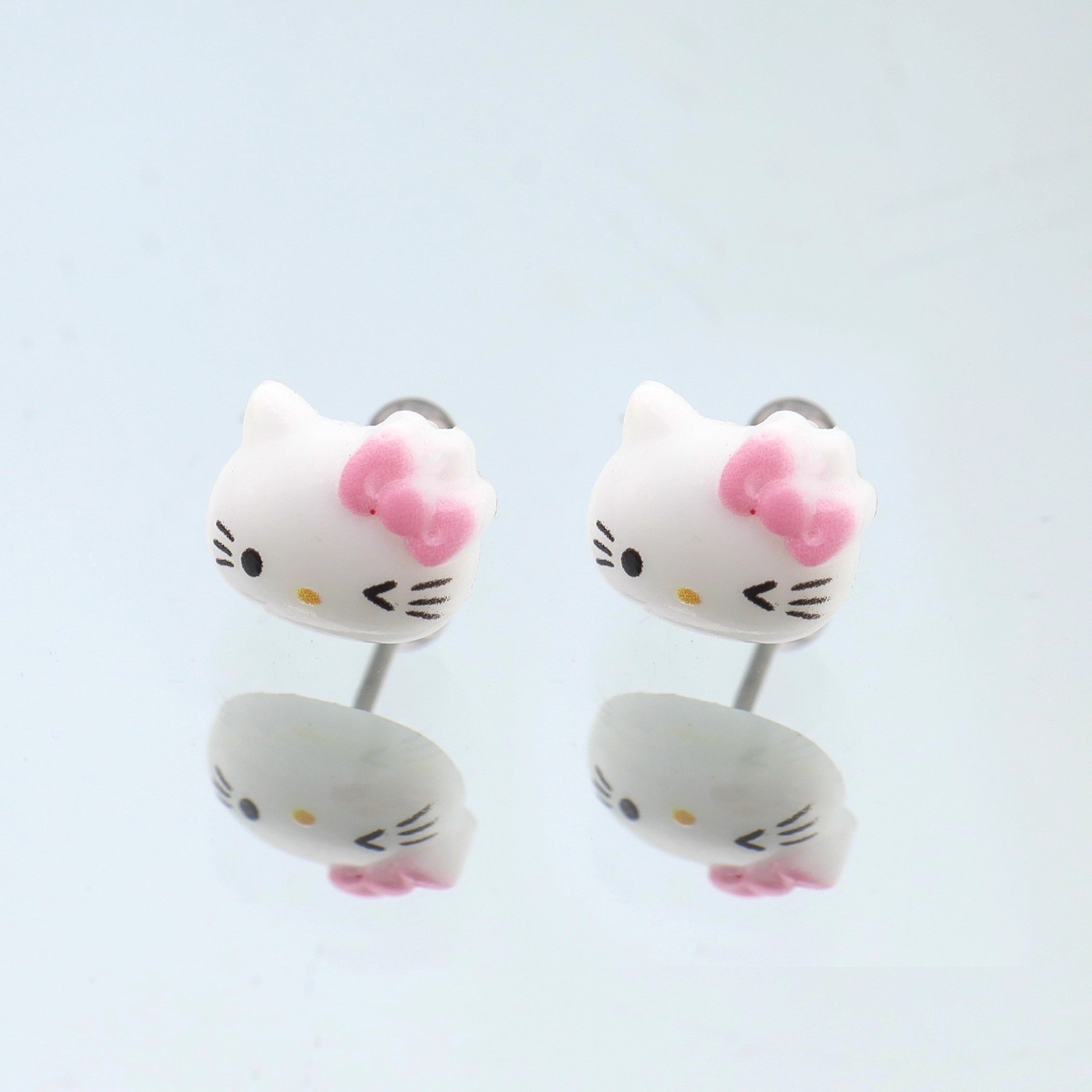 Paws & Purrs - Sweet Punk Kitty Face Ear Stud - Paws & Purrs - Sweet Punk Kitty Face Ear Stud - Wink / 0.8mm/20G by CRUXJEWELRY