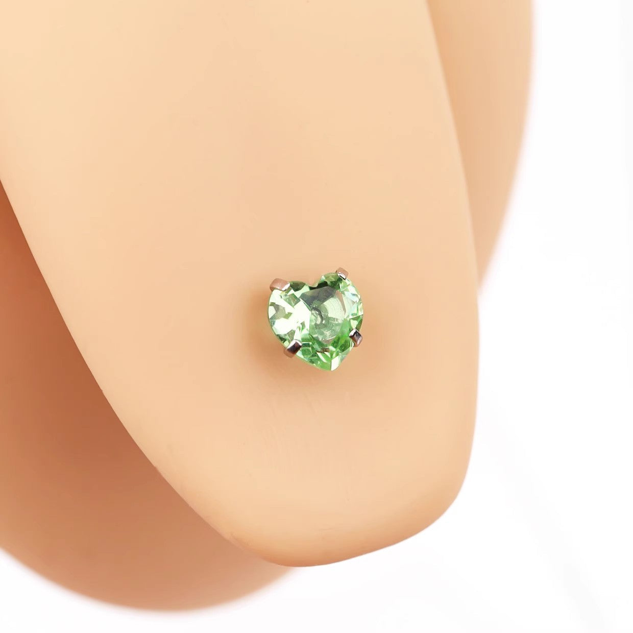 Heart-shaped CZ Bais Tongue Stud - Heart-shaped CZ Bais Tongue Stud - Green / 14mm by CRUXJEWELRY