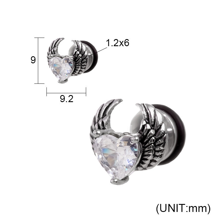 Paire de boucles d'oreilles en acier inoxydable avec pendentifs en forme d'aile et zircon cubique en forme de cœur 
