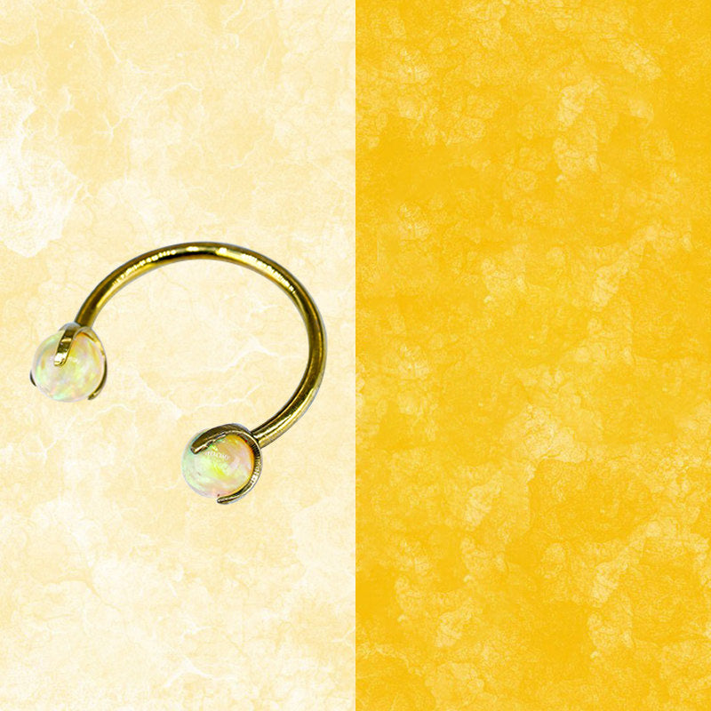 Ohrstecker aus Titan mit Innengewinde und Aurora-Borealis-Opal 