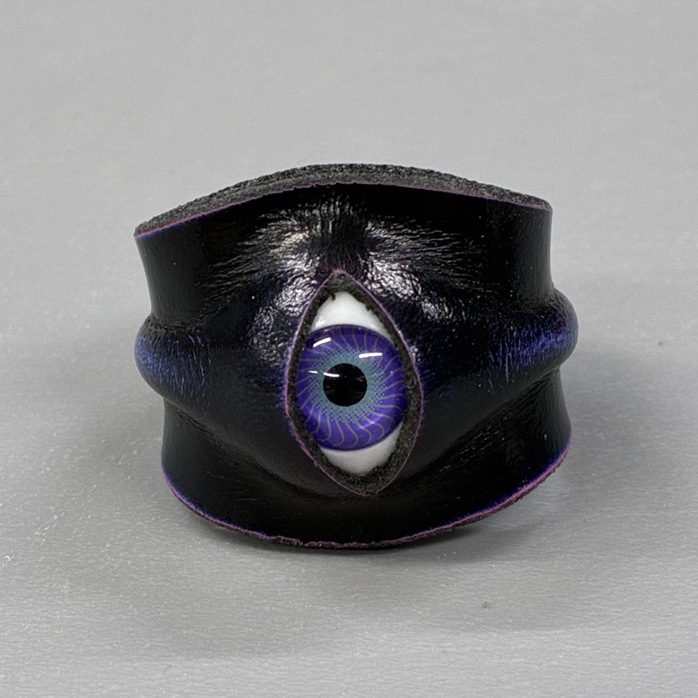 Hyper-realistic Flesh Eye Ring | Creepy Human Skin Texture Jewelry