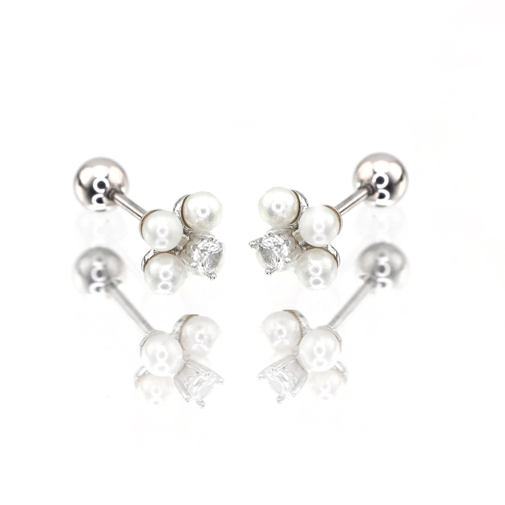 Pearl & Four Leaf Clover white-gold-plated copper Ear Studs - Pearl & Four Leaf Clover white-gold-plated copper Ear Studs - Set by CRUXJEWELRY