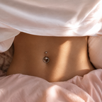 Bauchnabelpiercing aus Edelstahl mit drehbarer Kugel 