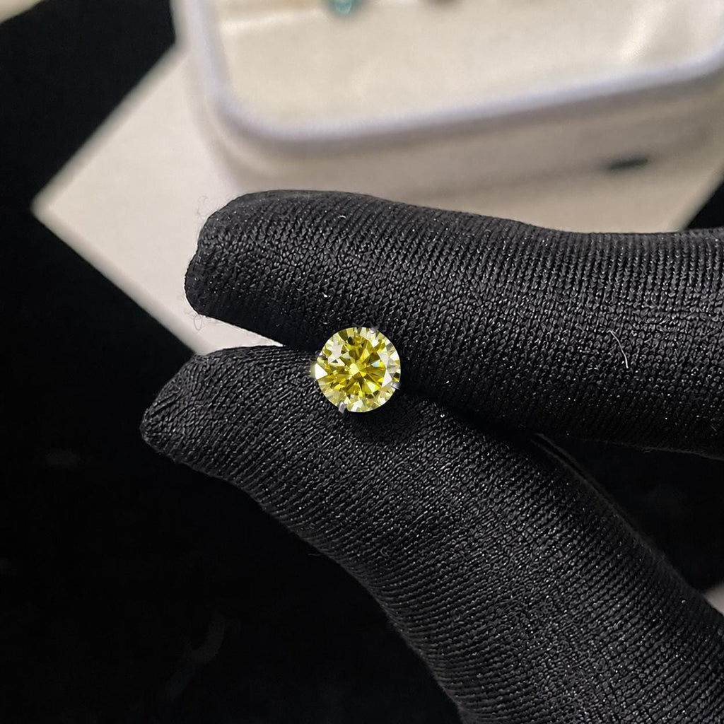 ETSY 4574941013 | IMAGE 4 | Citrine Moissanite Flat Back Stud