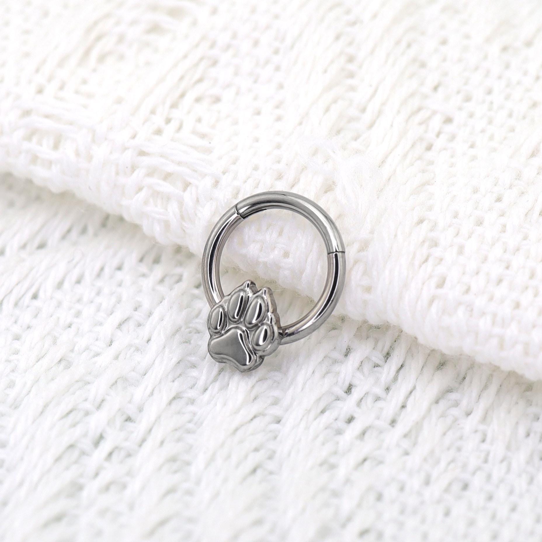 Titanium Paw Print Septum Clicker detail 5