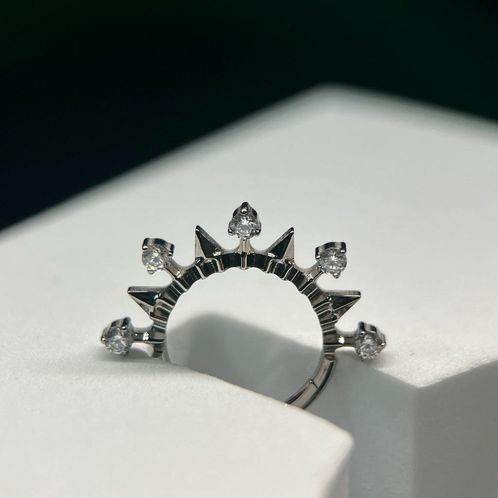 Titanium Spike CZ Septum Clicker detail 3