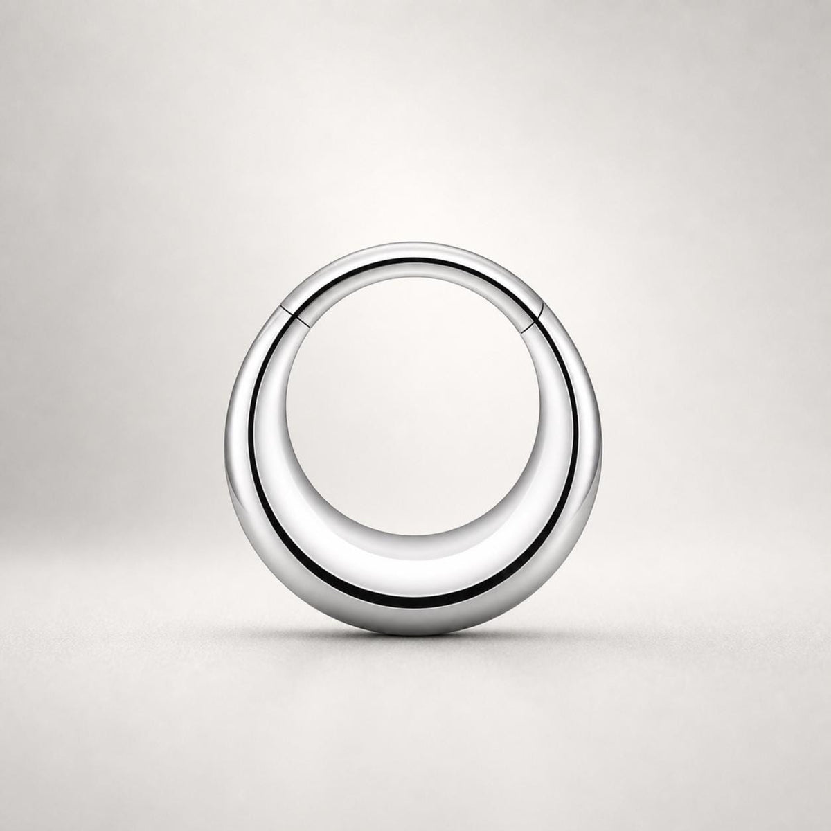 Titanium Crescent Septum Clicker detail 11