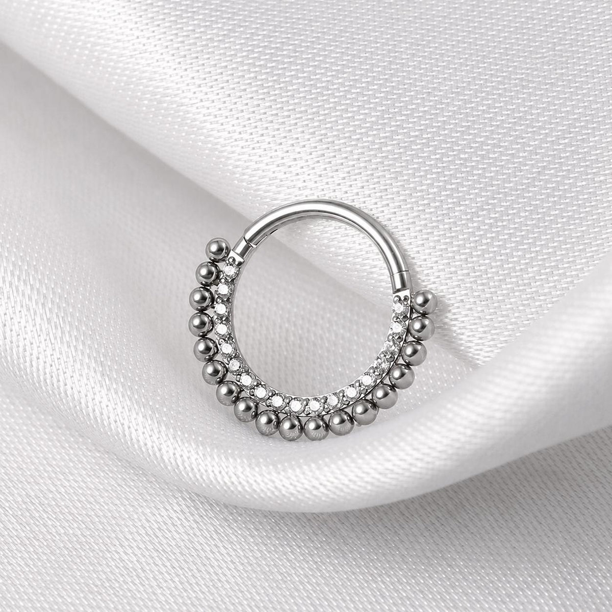 Titanium Beaded CZ Septum Clicker detail 5