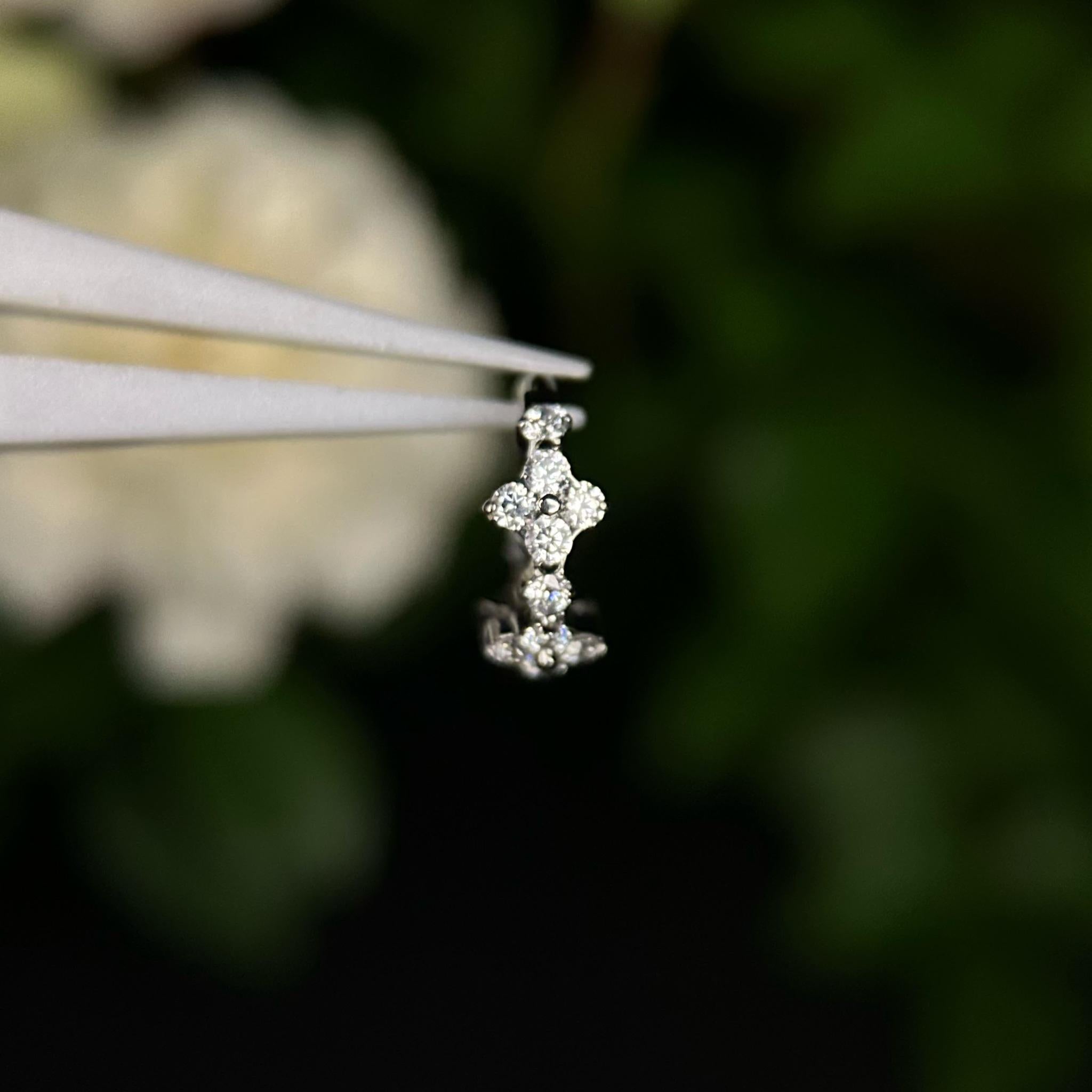 Titanium Moon Star Septum Clicker detail 3