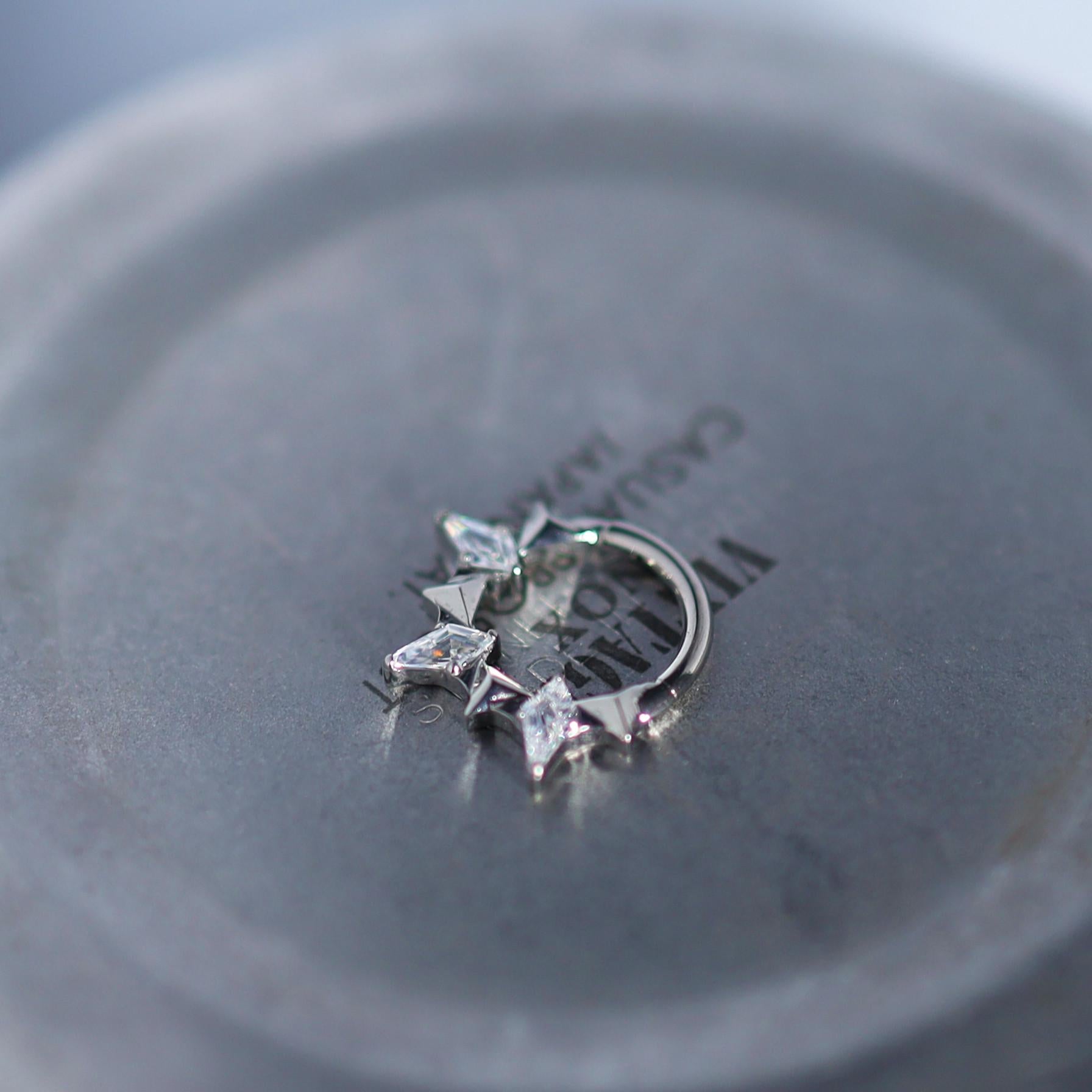 Titanium Star Septum Clicker detail 6