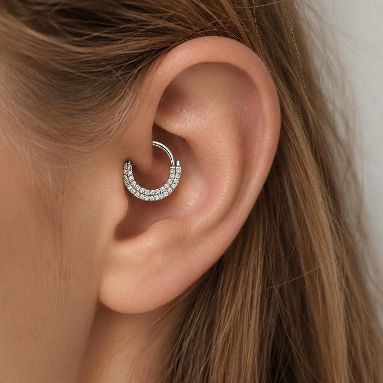 Titanium Pavé CZ Septum Clicker detail 2
