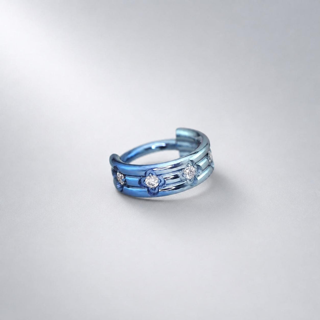 Titanium Four-Leaf Clover Septum Clicker detail 8