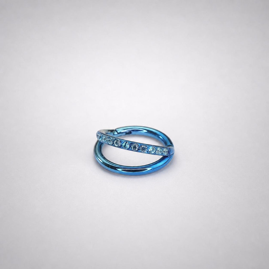 Titanium Double Layer CZ Septum Clicker detail 5