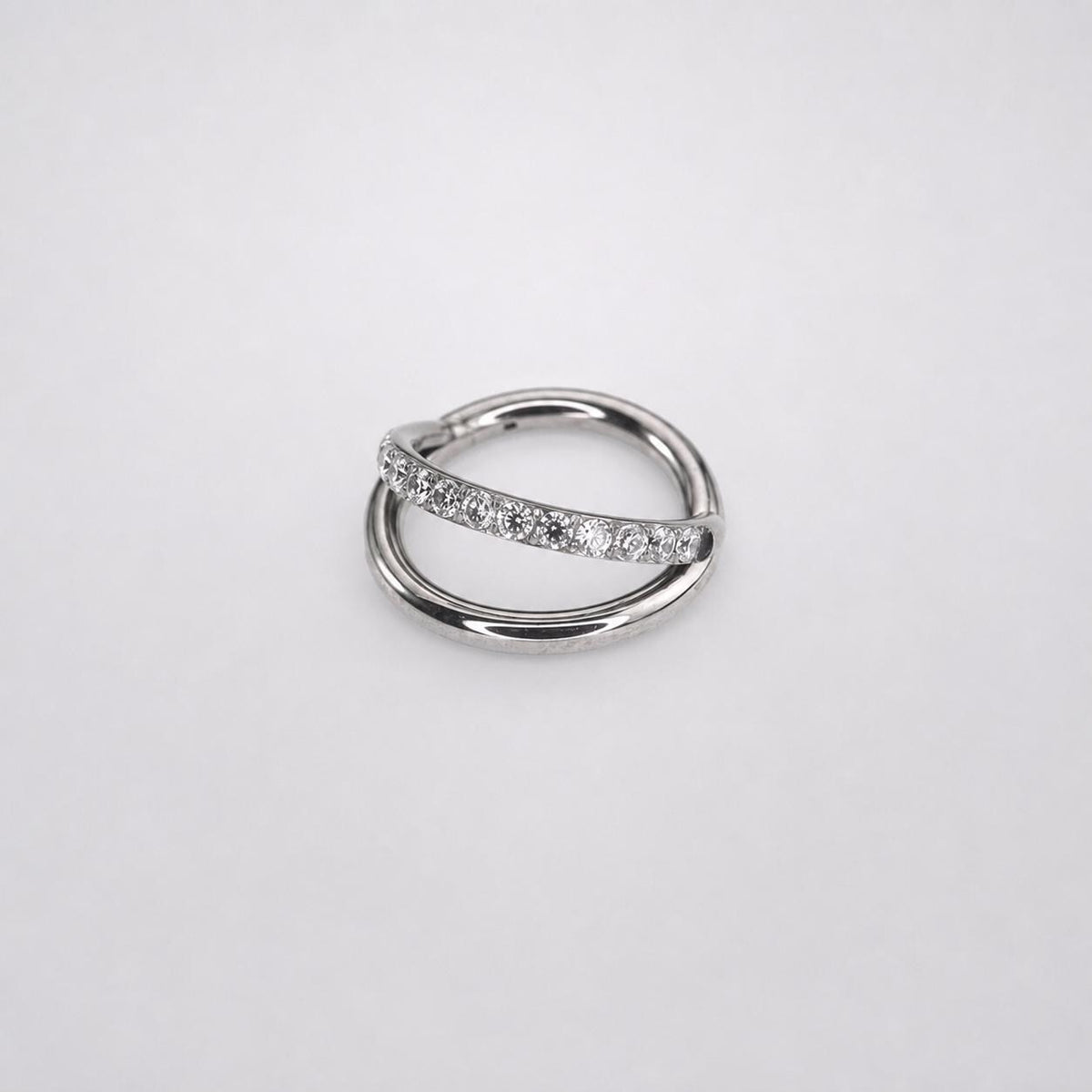 Titanium Double Layer CZ Septum Clicker detail 6