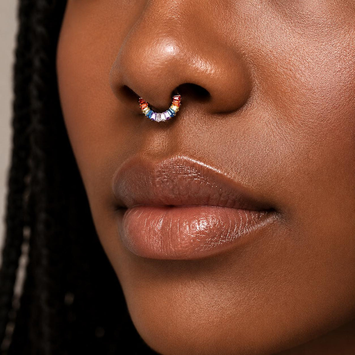 Titanium Rainbow Baguette Septum Clicker detail 2