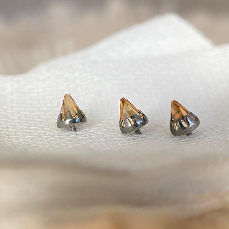 Crystal Spike Titanium Eyebrow Barbell detail 3