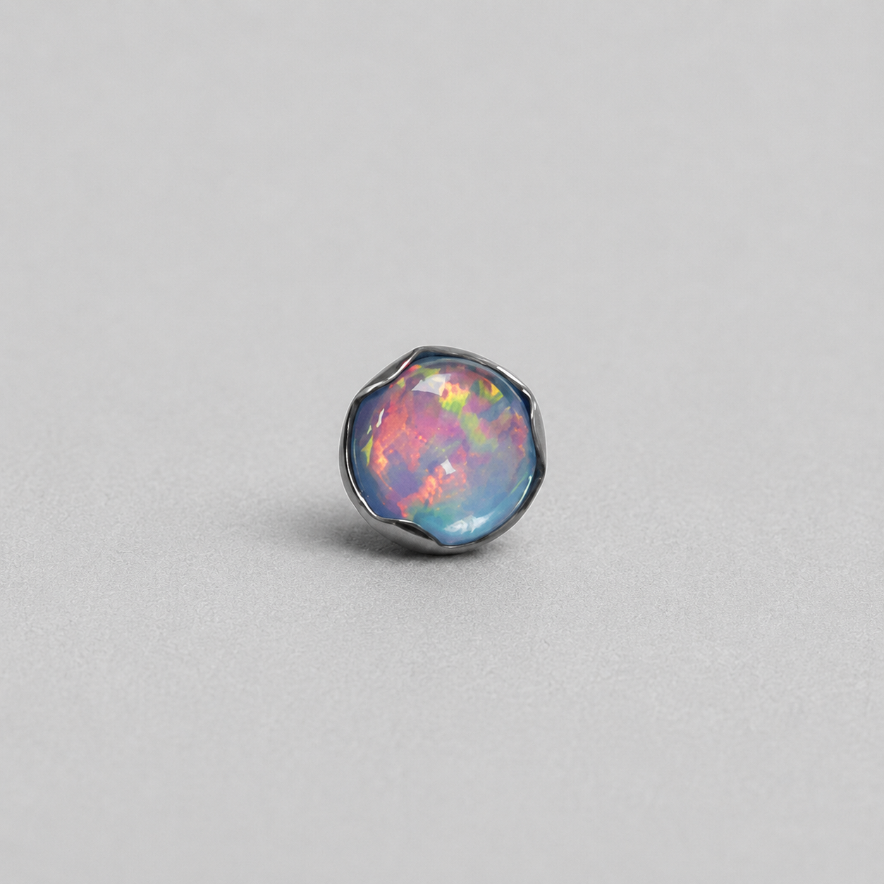 Titanium Jelly Opal Wave-Edge Piercing Top
