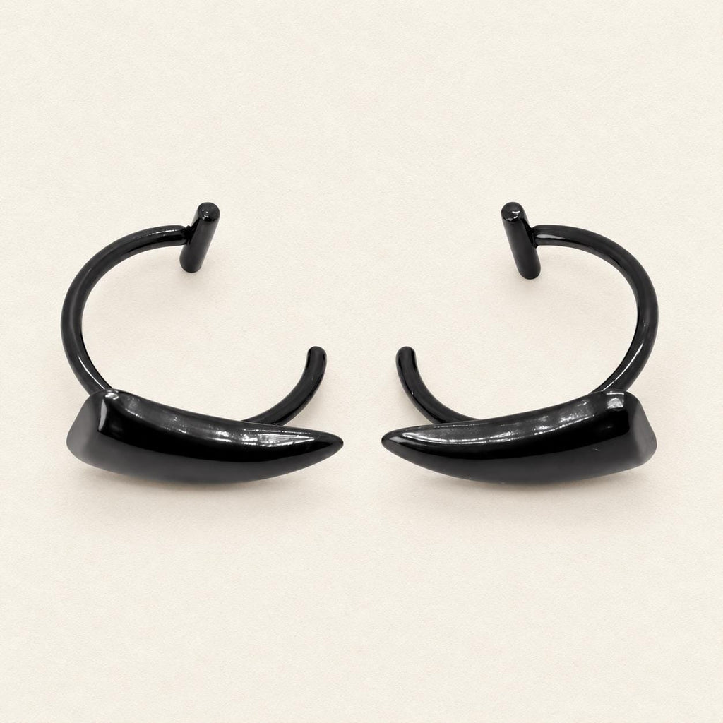 Vampire Fang Lip Cuffs detail 6