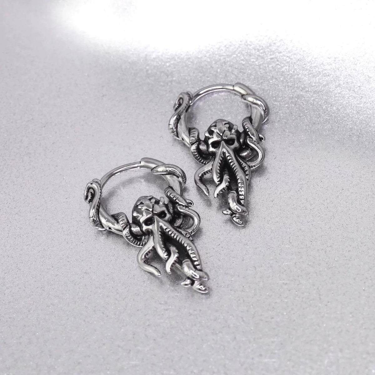 Cthulhu Tentacle Clicker Hoop Earring detail 5
