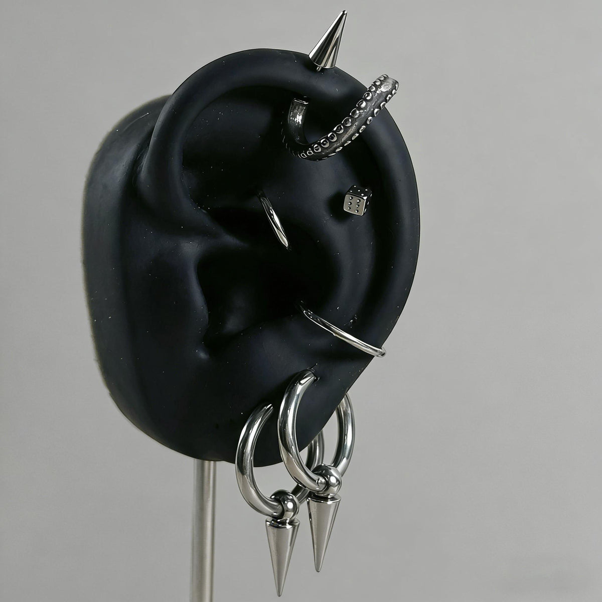 Cyberpunk Tentacle & Dice Ear Stack detail 3
