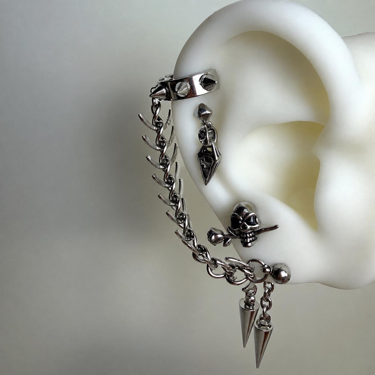 Skeleton Skull & Spike Ear Stack Set detail 7