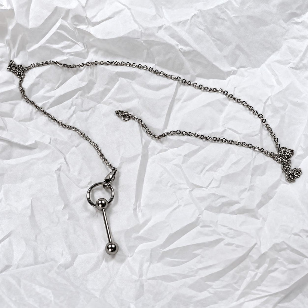 Gothic O-Ring Chain Tongue Ring detail 4