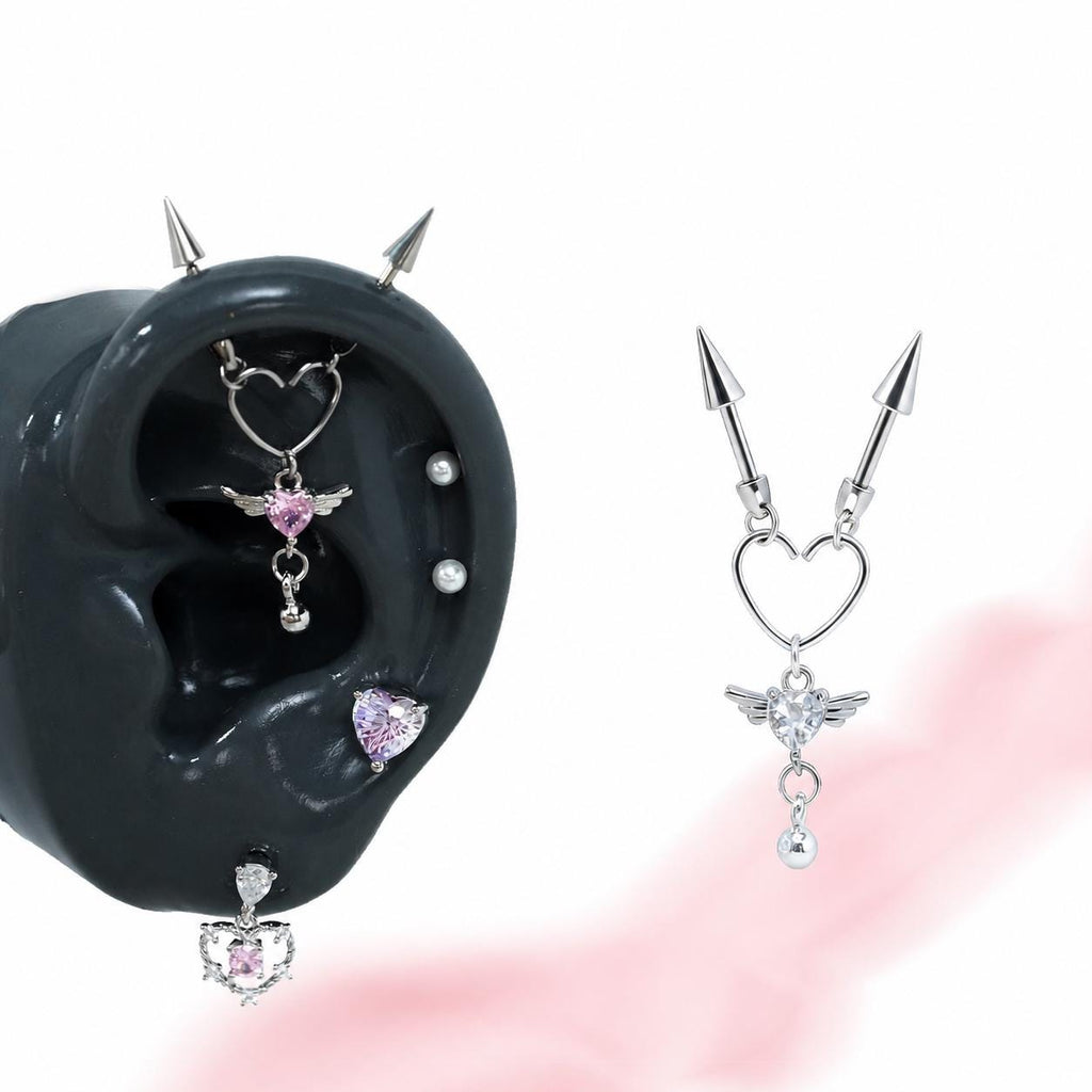 Devil Winged Heart Chain detail 4