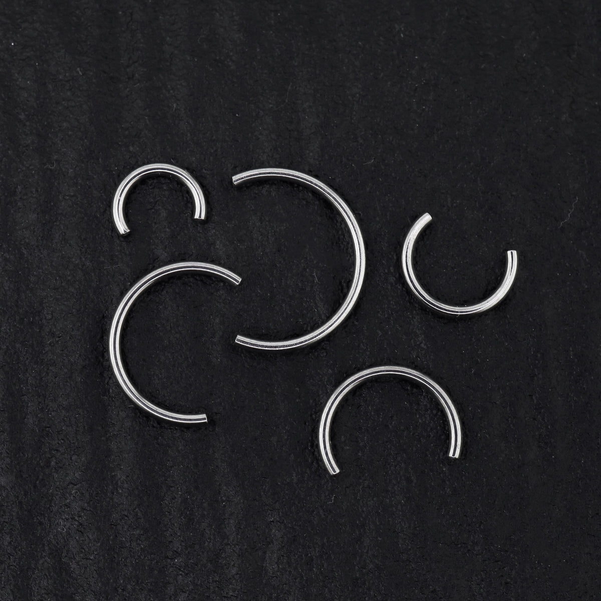 Customizable Titanium Horseshoe Barbell detail 7