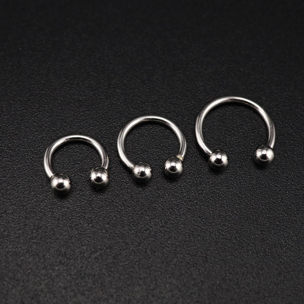 Classic Titanium Horseshoe Ring detail 7