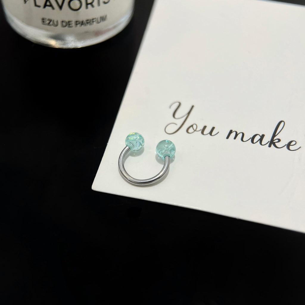 Resin Ball Titanium Horseshoe Ring detail 3
