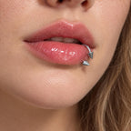 Edgy Spike Titanium Horseshoe Ring detail 3