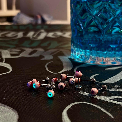 Cthulhu Eye - Luminous Gaze | Ear/Tongue/Lip Titanium Studs