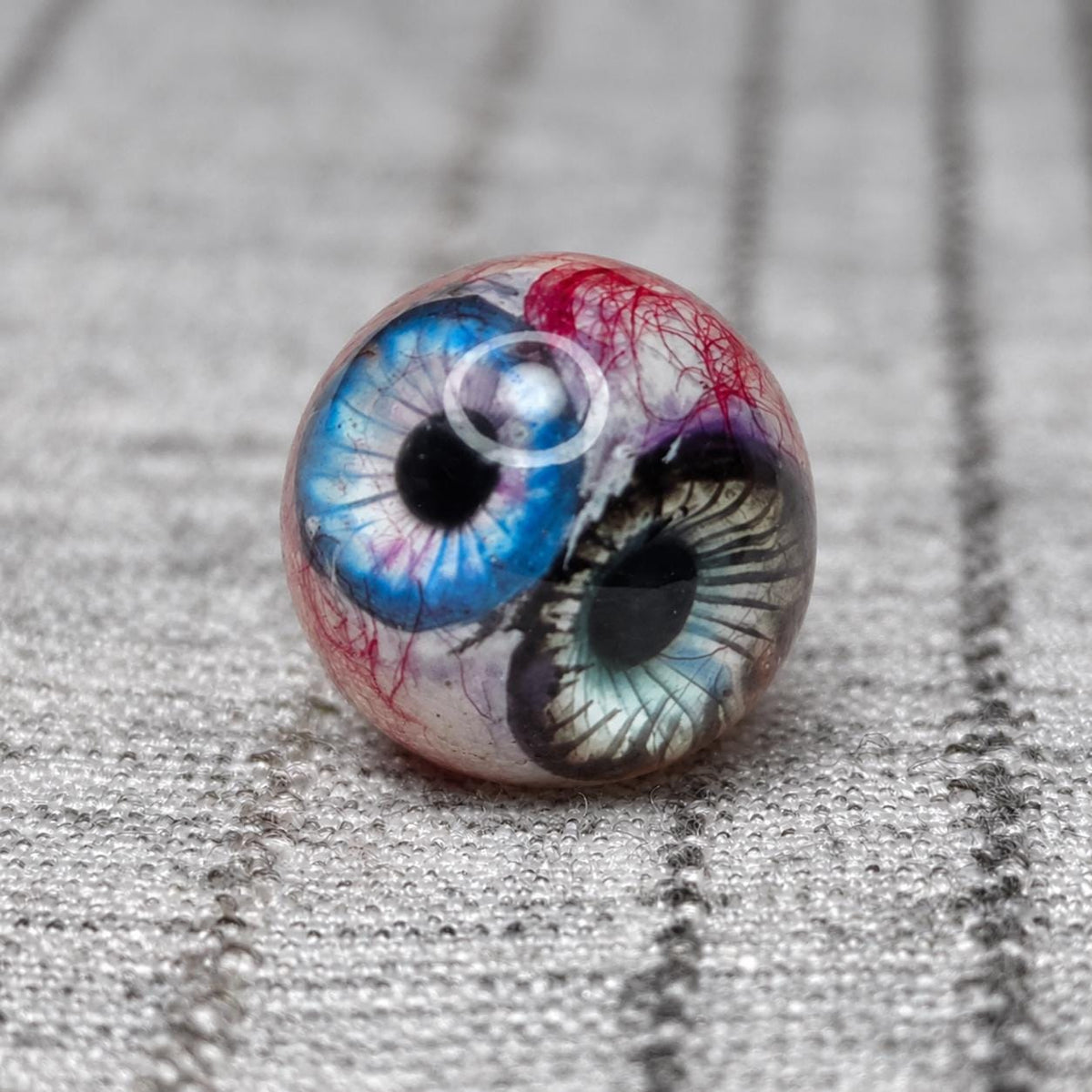 Twin Eclipse — product image 3