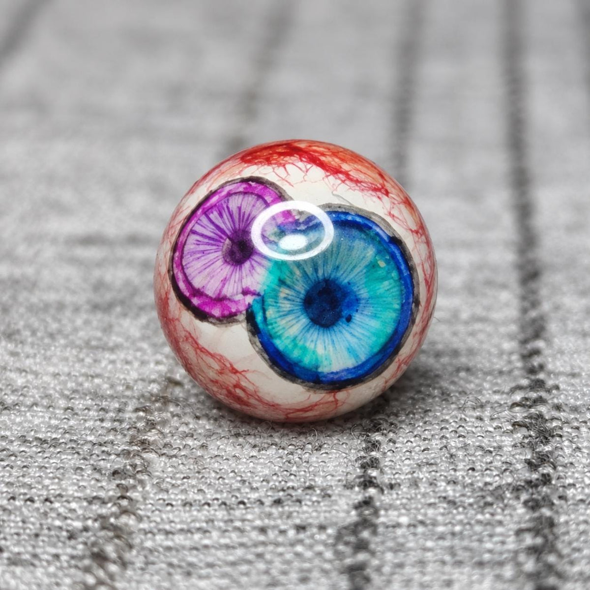 Twin Eclipse — product image 2