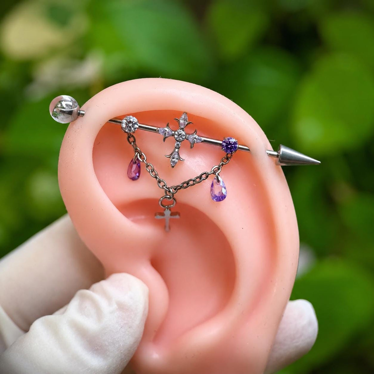 Vesper Cross Chain industrial barbell detail 6