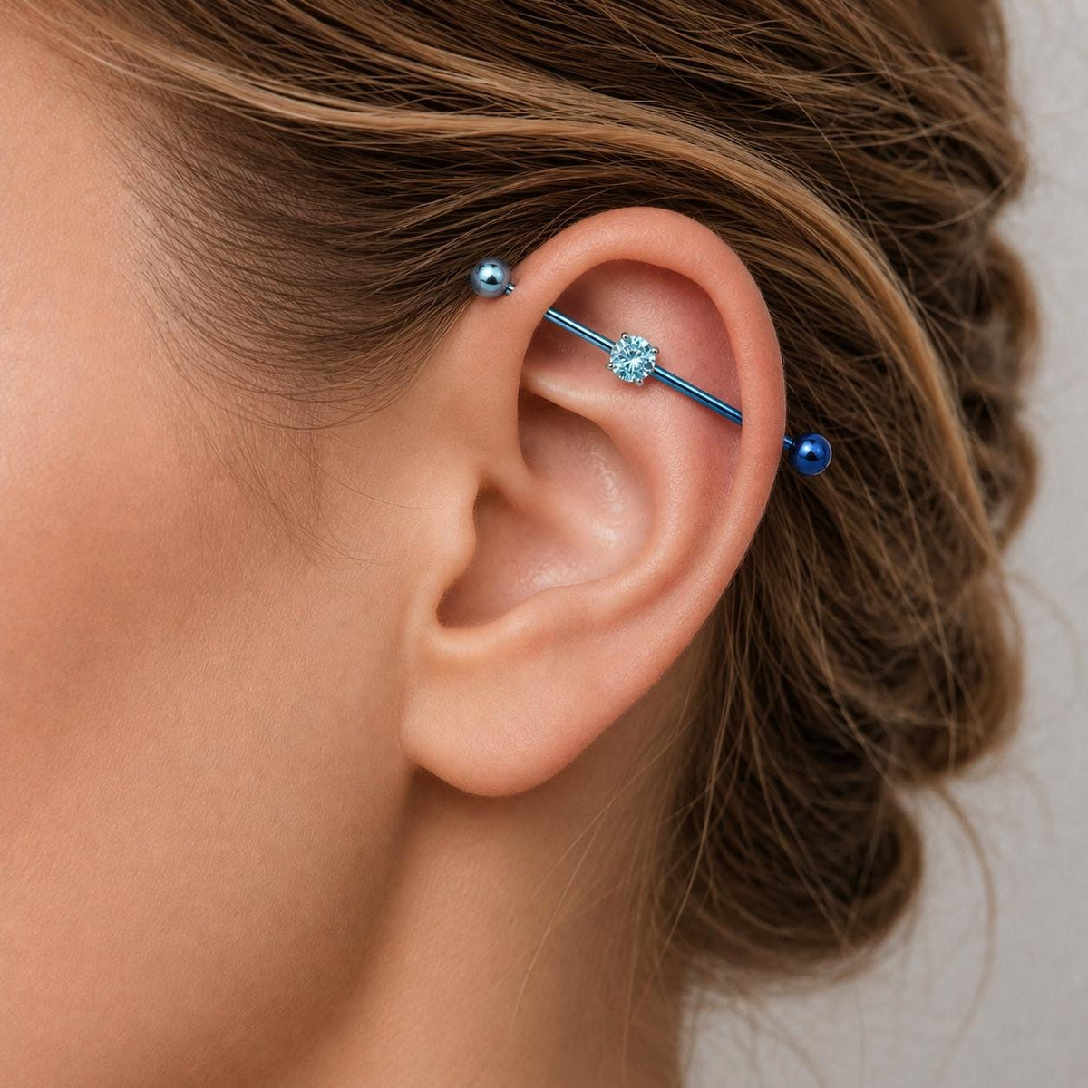 Prong-Set CZ industrial barbell detail 2