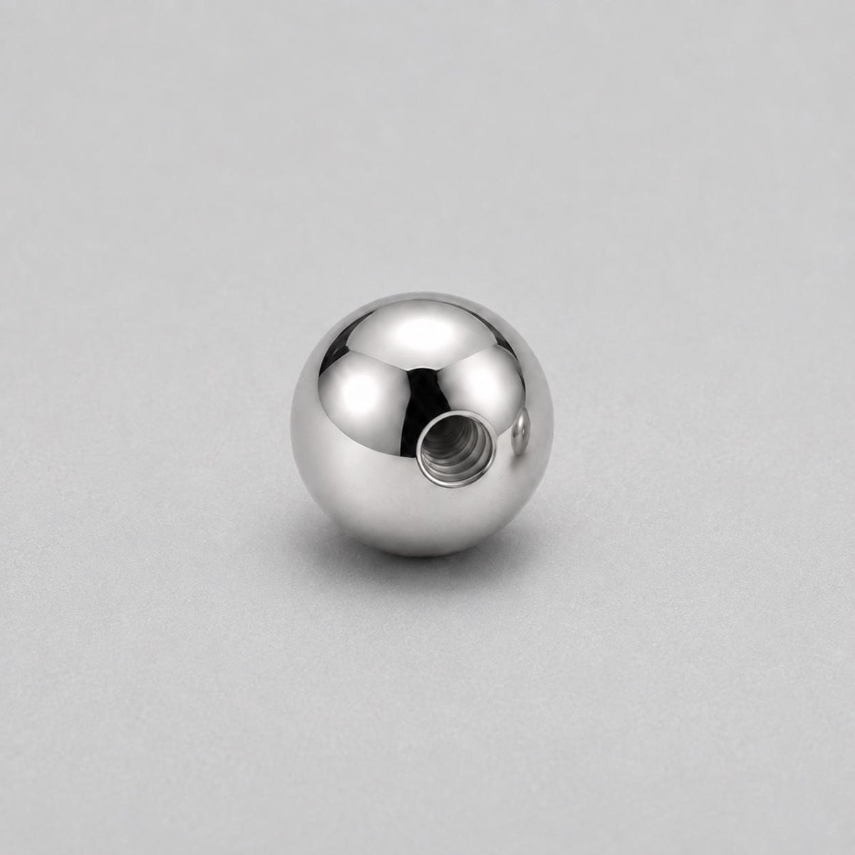 Multi-Fit Ball End F136 Titanium piercing top detail 10