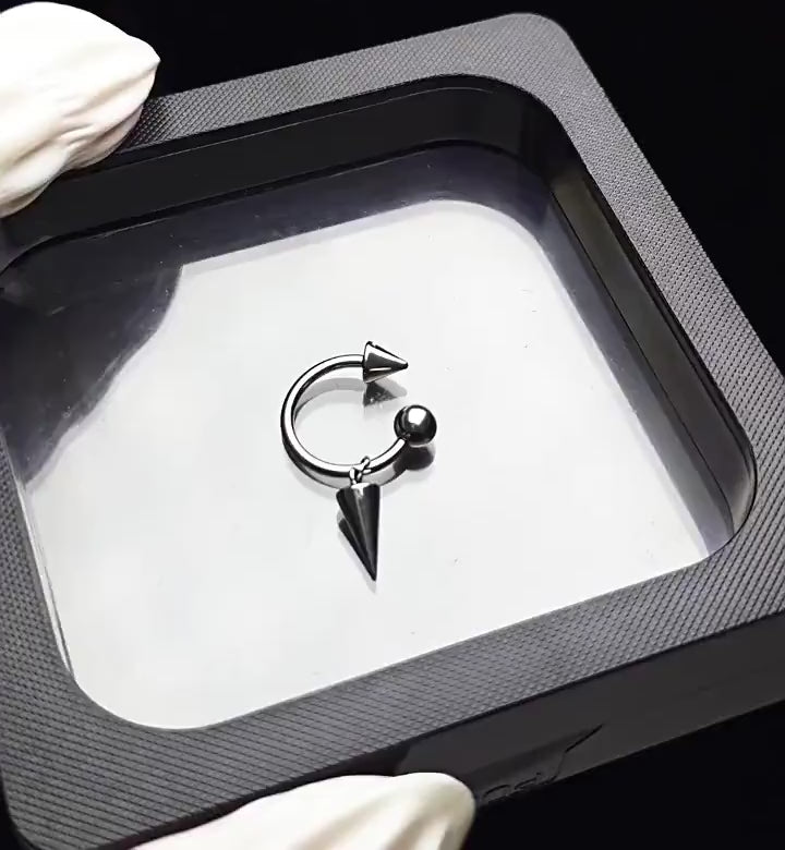 Dangle Spike Titanium Horseshoe Ring video 2