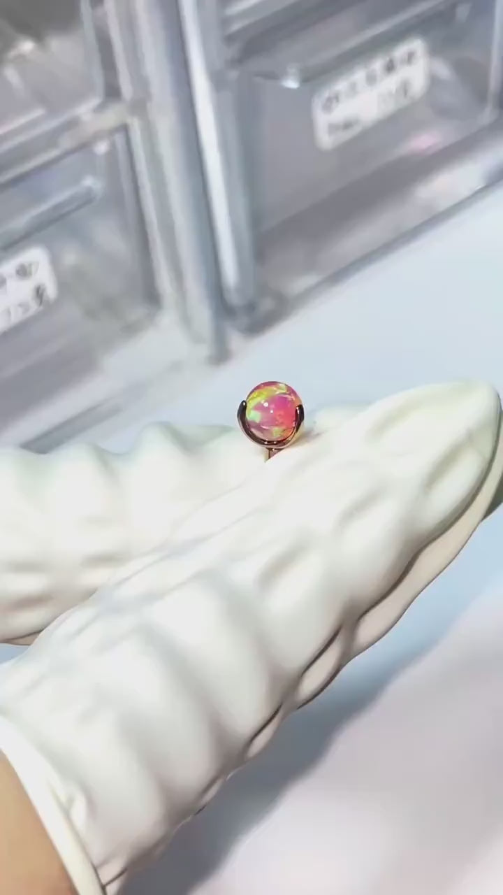 Aurora Glow Jelly Opal F136 Titanium piercing top video 2