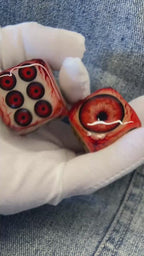 Handmade "Eye of Cthulhu" D6 Dice – Realistic Monster Eye Resin Die