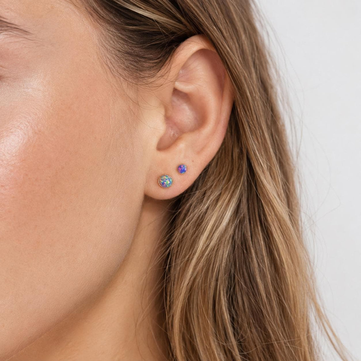 Iridescent Round Opal threadless push-pin detail 2